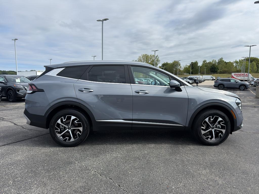 used 2024 Kia Sportage car, priced at $30,495
