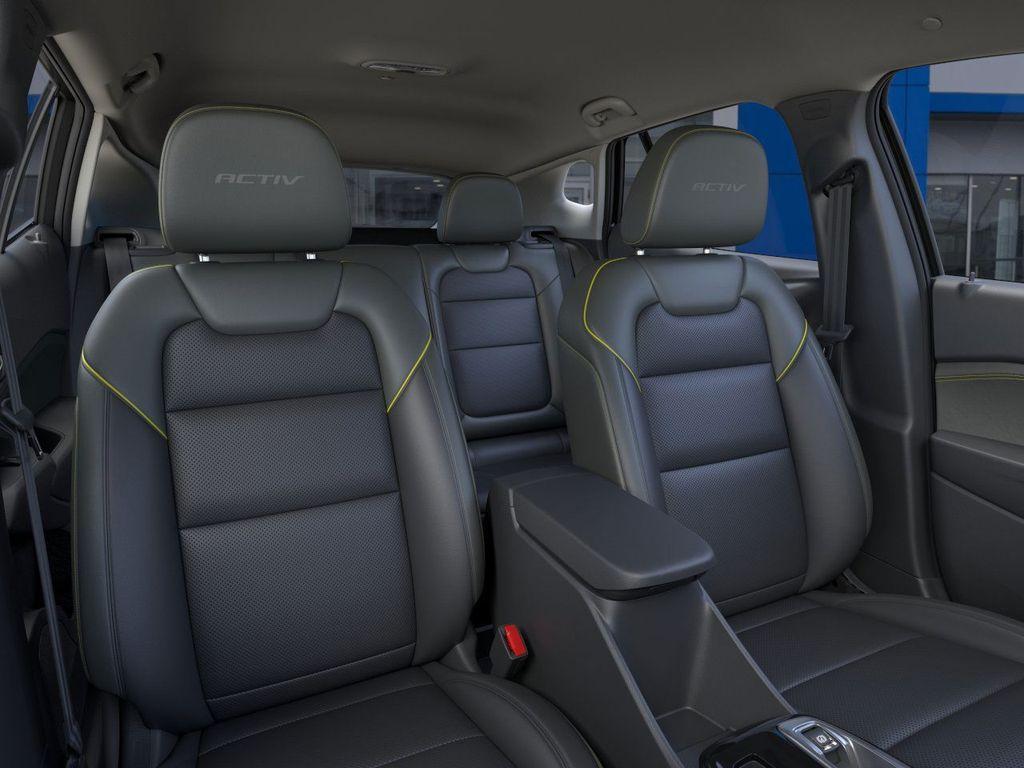 new 2025 Chevrolet Trax car, priced at $25,727