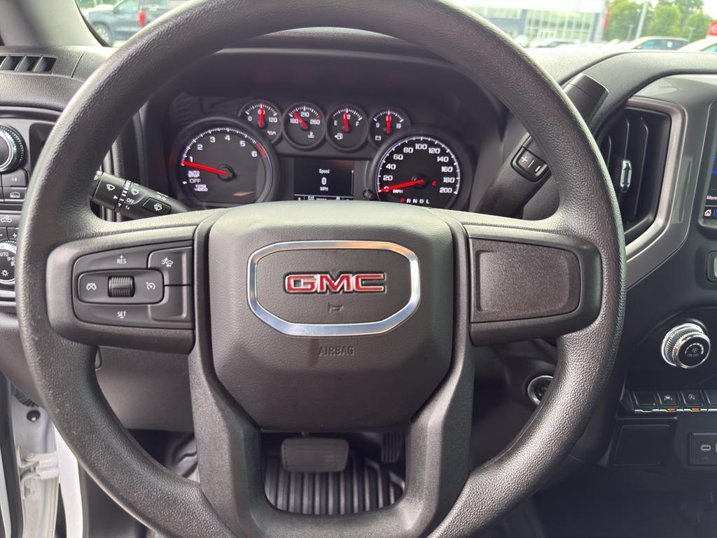 used 2024 GMC Sierra 1500 car, priced at $40,995