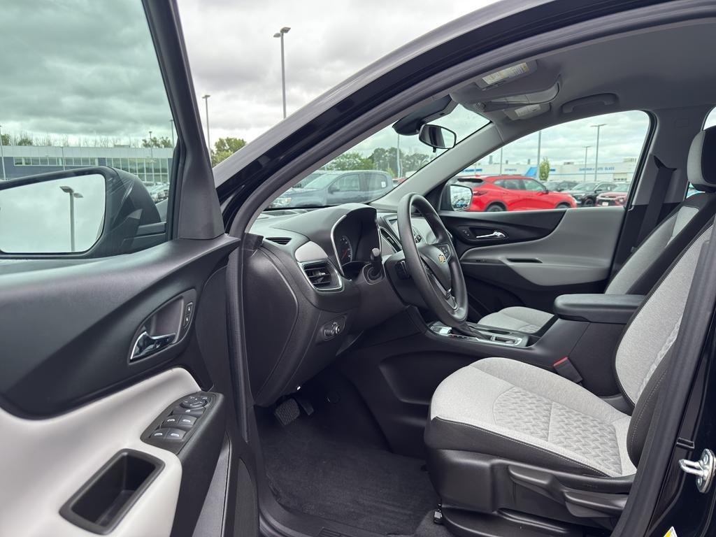 used 2024 Chevrolet Equinox car, priced at $24,990
