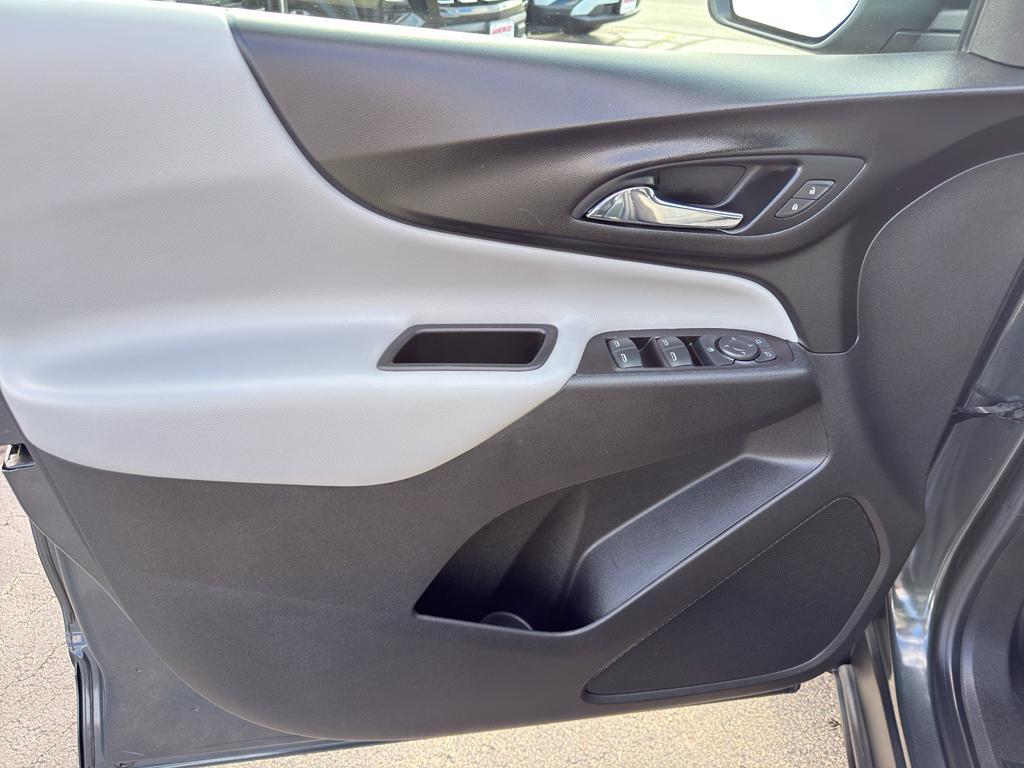 used 2021 Chevrolet Equinox car, priced at $20,990