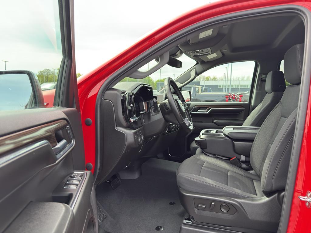 used 2023 Chevrolet Silverado 1500 car, priced at $42,990