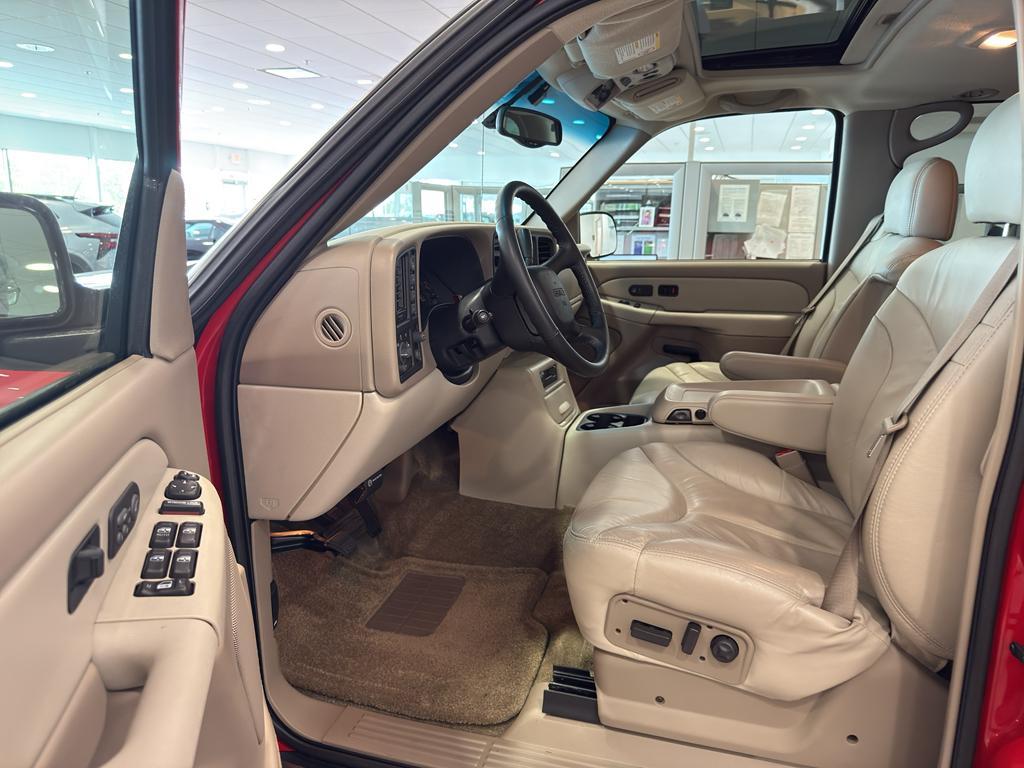 used 2002 GMC Yukon car, priced at $42,995
