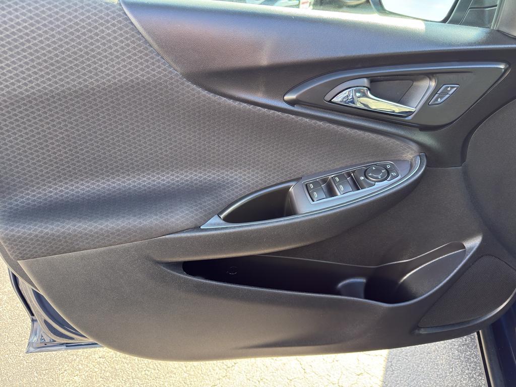 used 2017 Chevrolet Malibu car, priced at $15,495