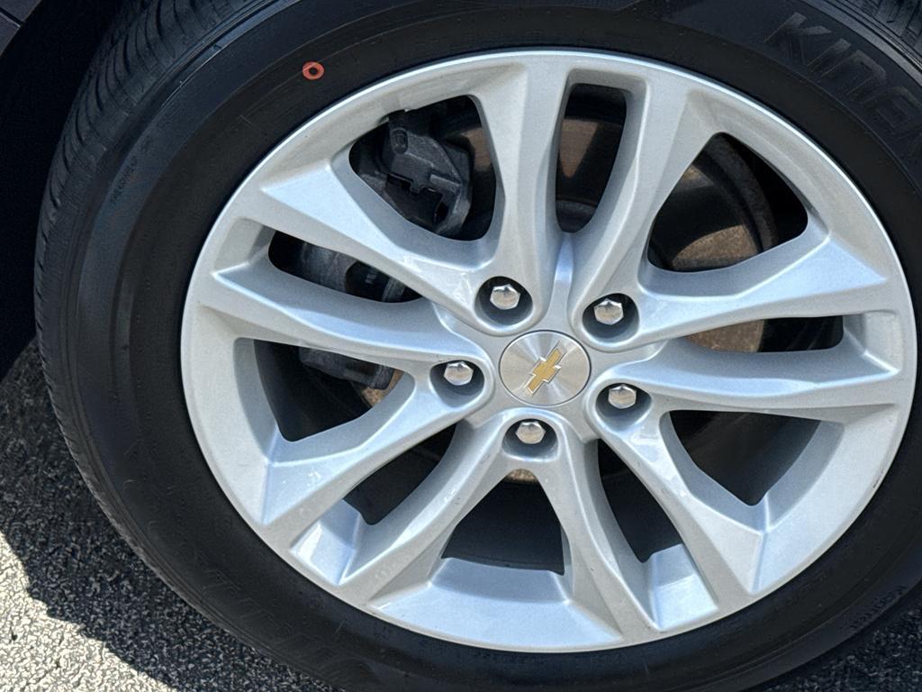 used 2017 Chevrolet Malibu car, priced at $15,495