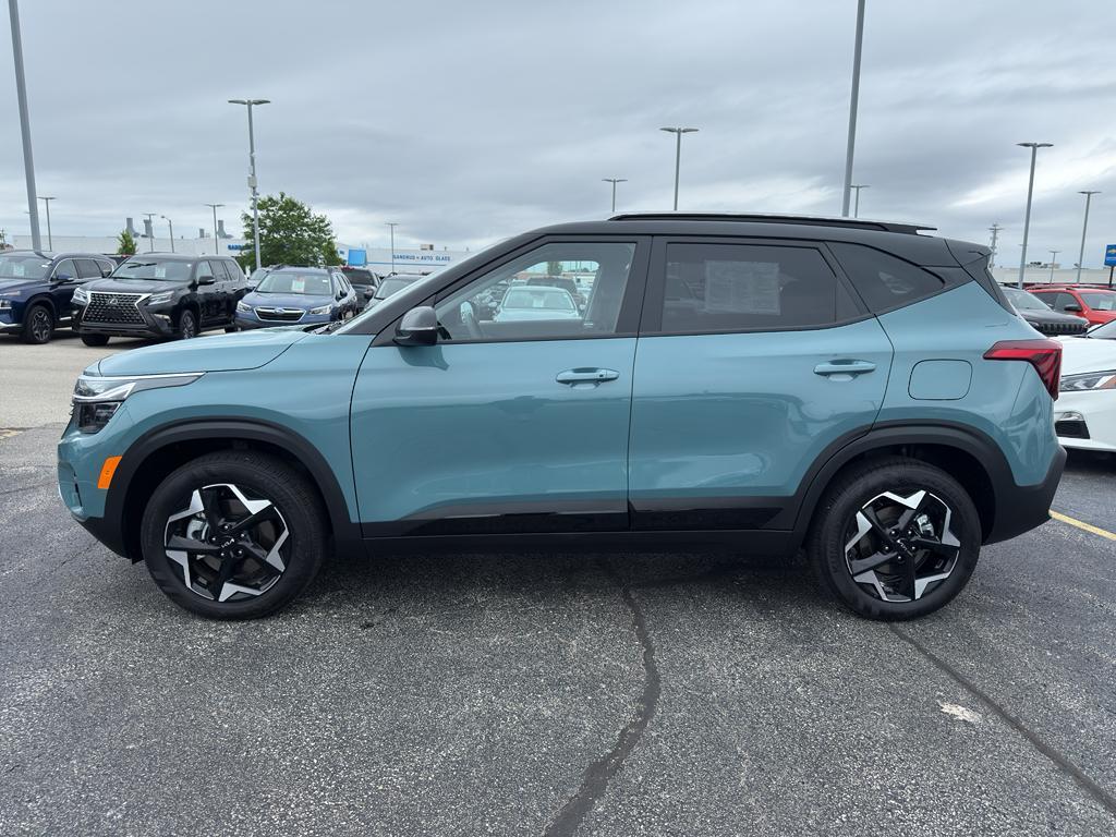 used 2025 Kia Seltos car, priced at $24,995