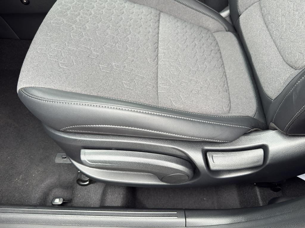 used 2025 Kia Seltos car, priced at $24,995