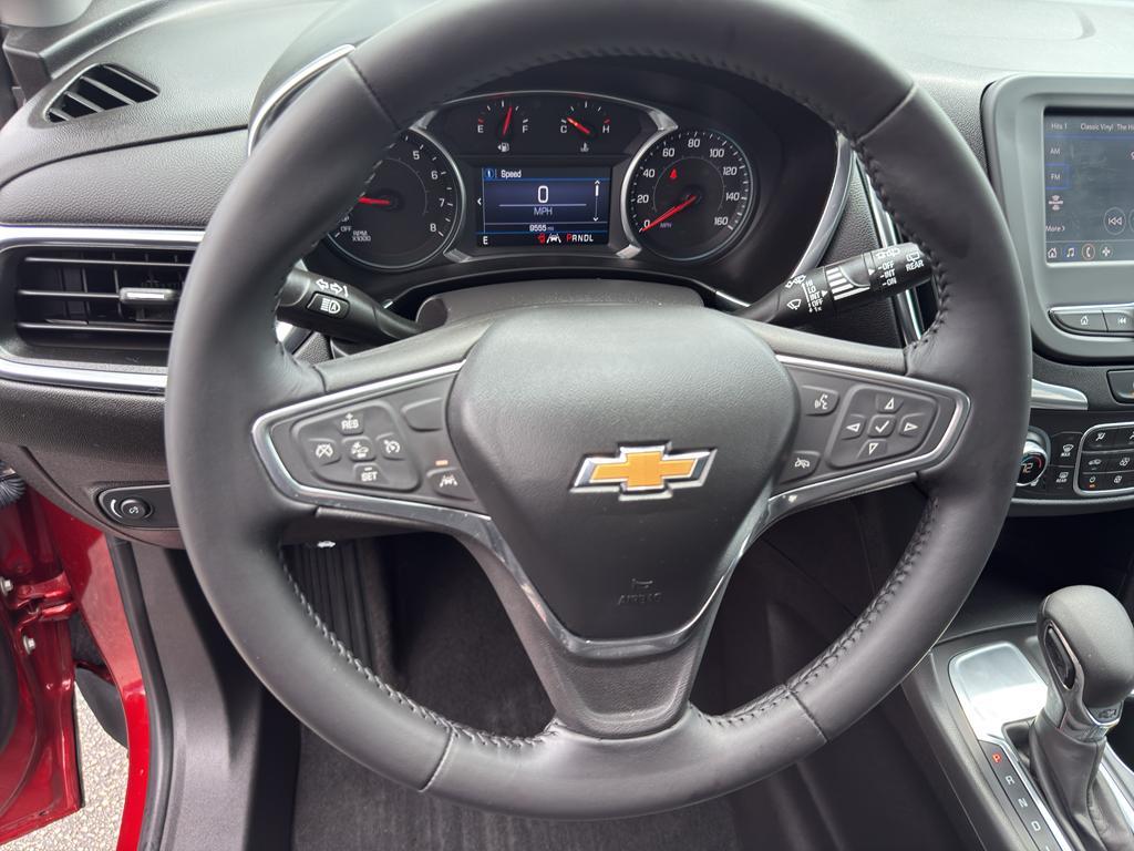 used 2022 Chevrolet Equinox car, priced at $23,990