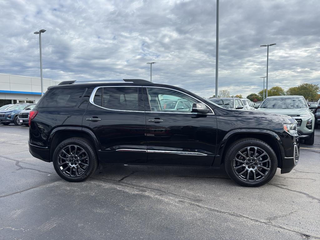 used 2023 GMC Acadia car, priced at $39,990