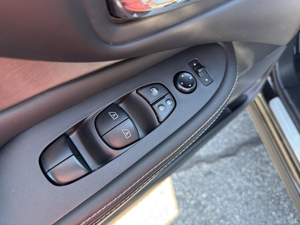used 2022 Nissan Murano car, priced at $27,999