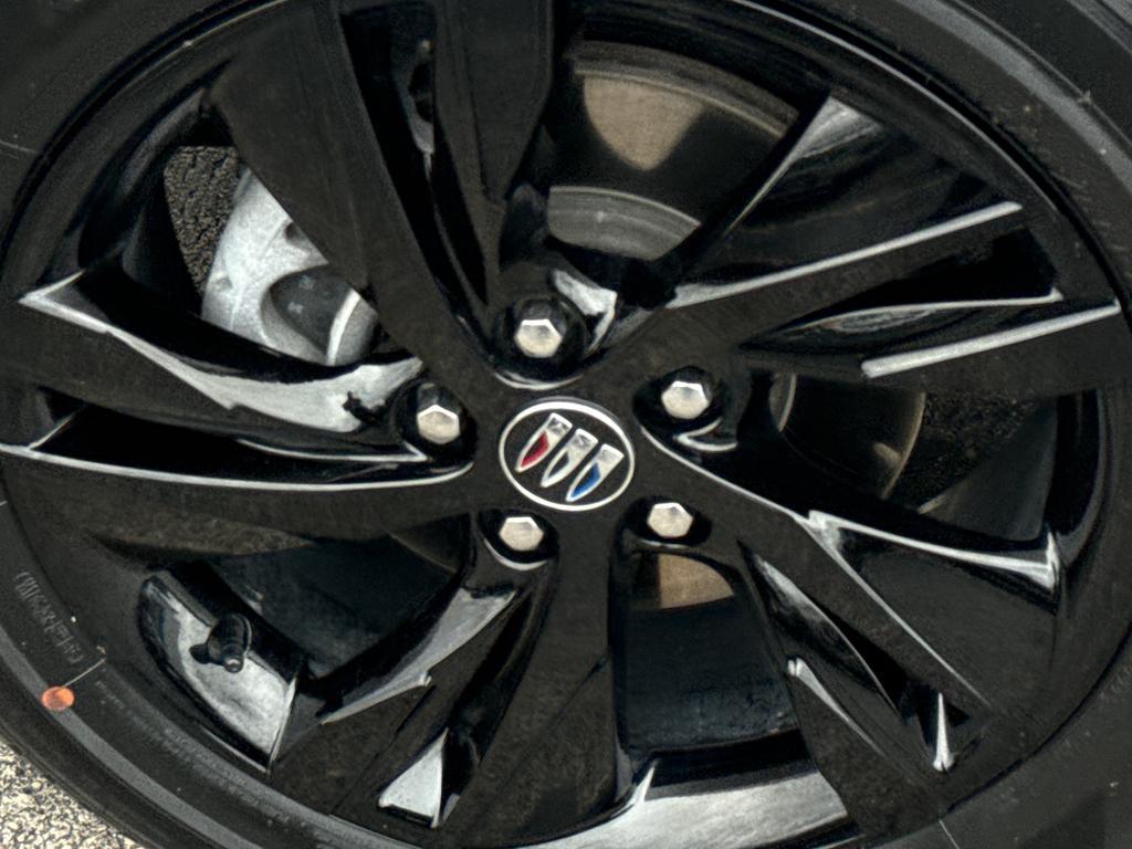 used 2024 Buick Encore GX car, priced at $25,290