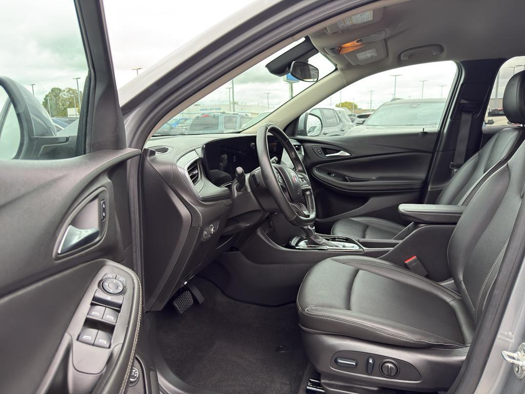 used 2024 Buick Encore GX car, priced at $25,290