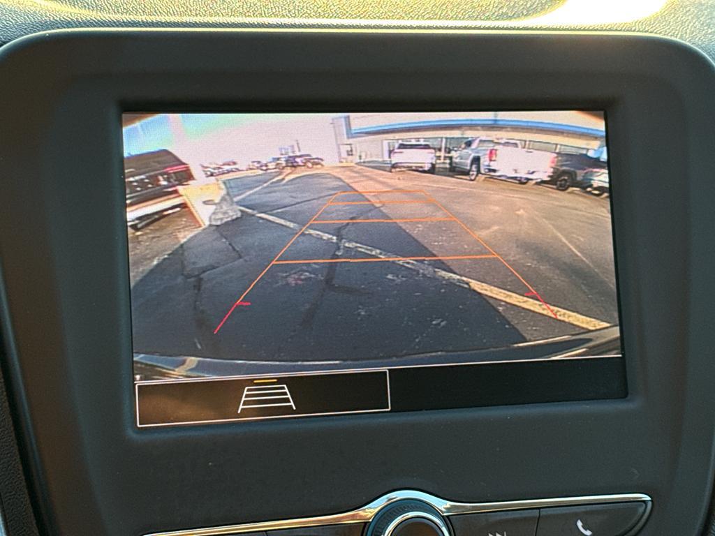 used 2022 Chevrolet Equinox car, priced at $23,690