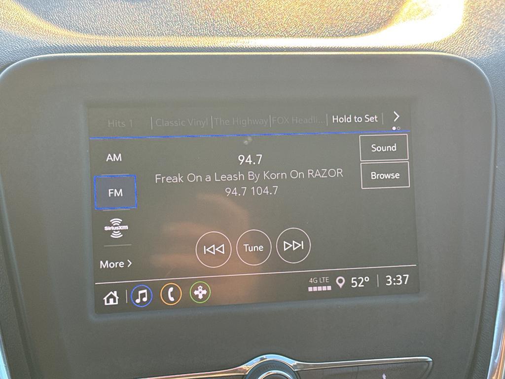 used 2022 Chevrolet Equinox car, priced at $23,690