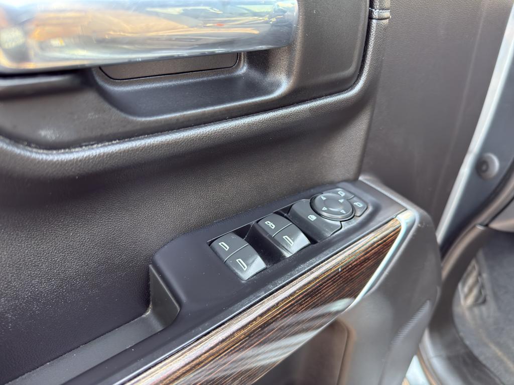 used 2021 GMC Sierra 1500 car, priced at $43,995