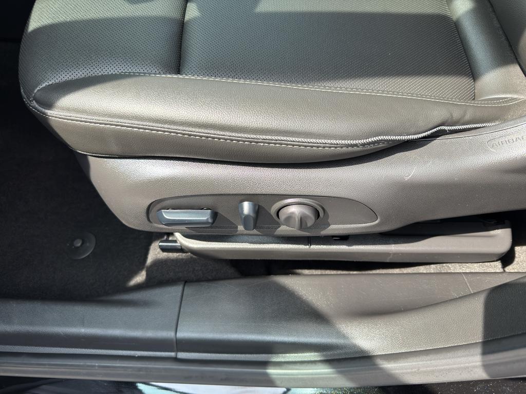 used 2024 Buick Encore GX car, priced at $25,590