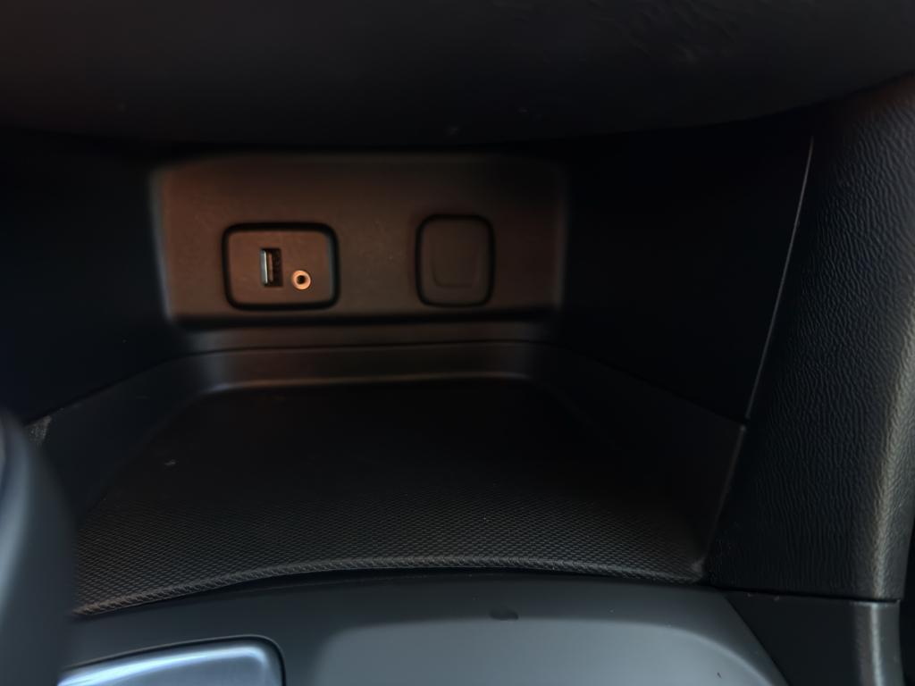 used 2018 Chevrolet Equinox car, priced at $9,986