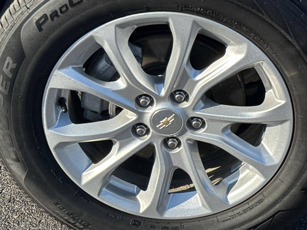 used 2018 Chevrolet Equinox car, priced at $9,986