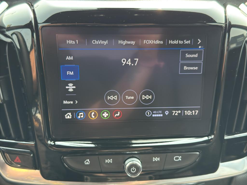 used 2023 Chevrolet Traverse car, priced at $34,290