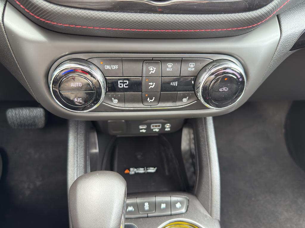 used 2022 Chevrolet TrailBlazer car, priced at $25,990