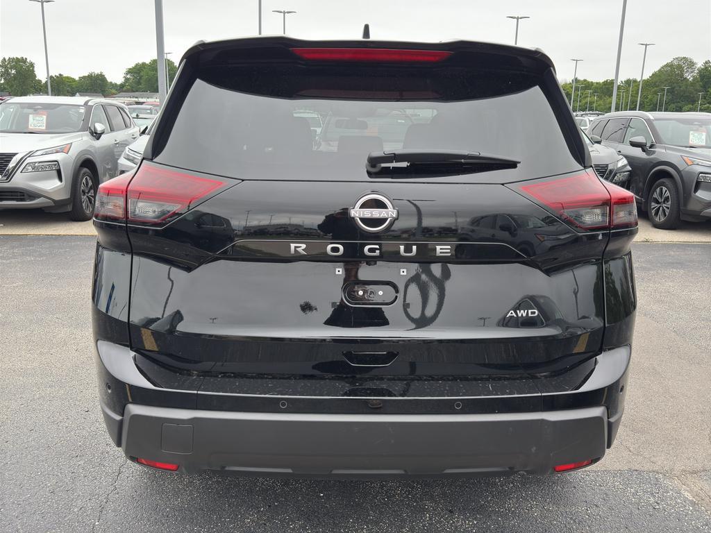 used 2025 Nissan Rogue car, priced at $26,990