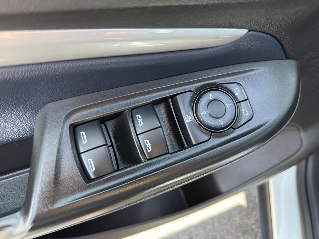 used 2022 Chevrolet Bolt EUV car, priced at $20,990