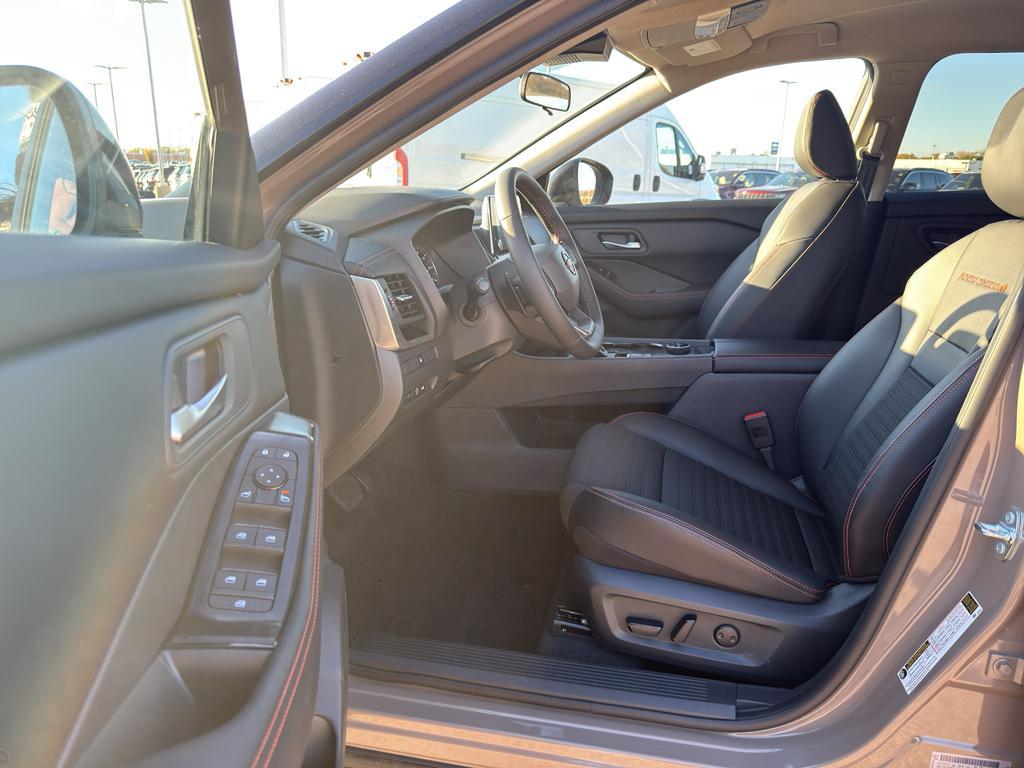 used 2025 Nissan Rogue car, priced at $30,990