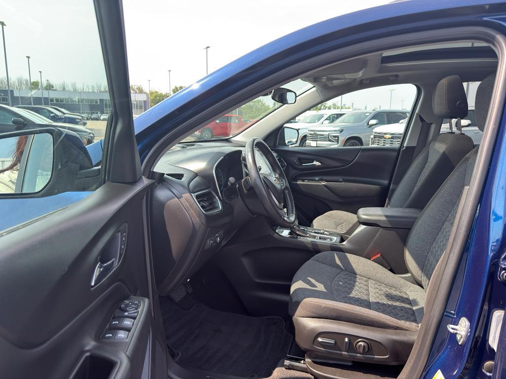 used 2022 Chevrolet Equinox car, priced at $24,790