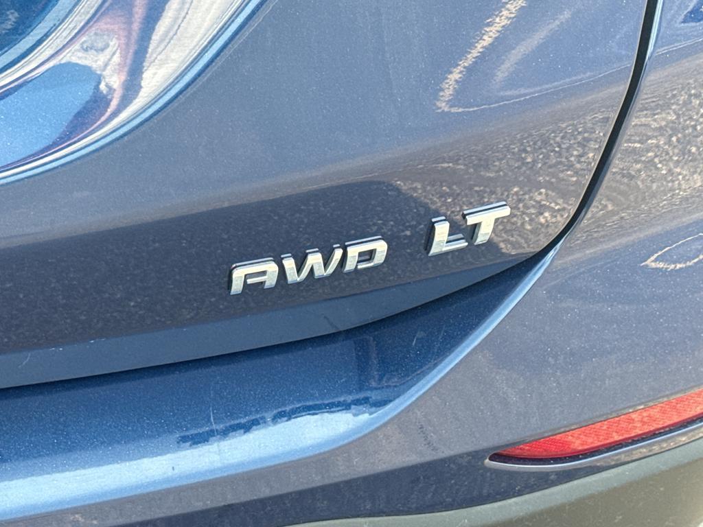 used 2022 Chevrolet Equinox car, priced at $24,790