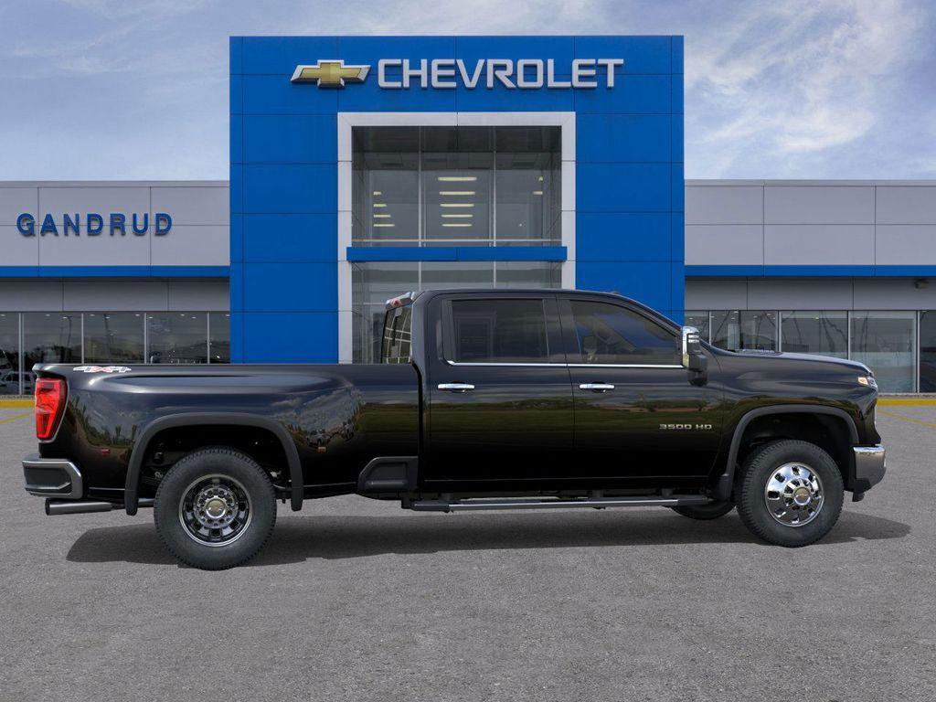 new 2026 Chevrolet Silverado 3500 car, priced at $82,674