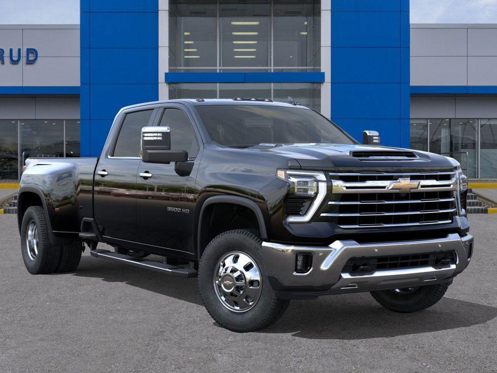 new 2026 Chevrolet Silverado 3500 car, priced at $82,674