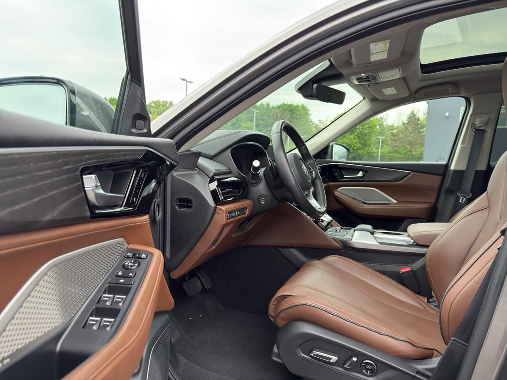 used 2023 Acura MDX car, priced at $50,795