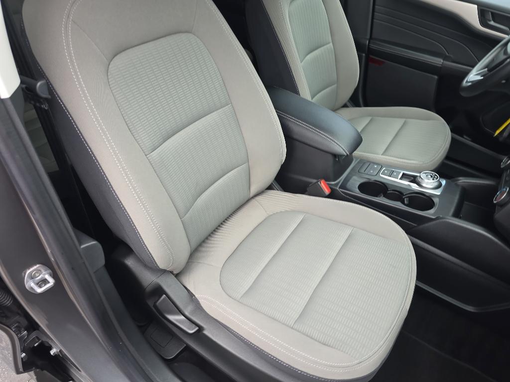 used 2022 Ford Escape car, priced at $17,999