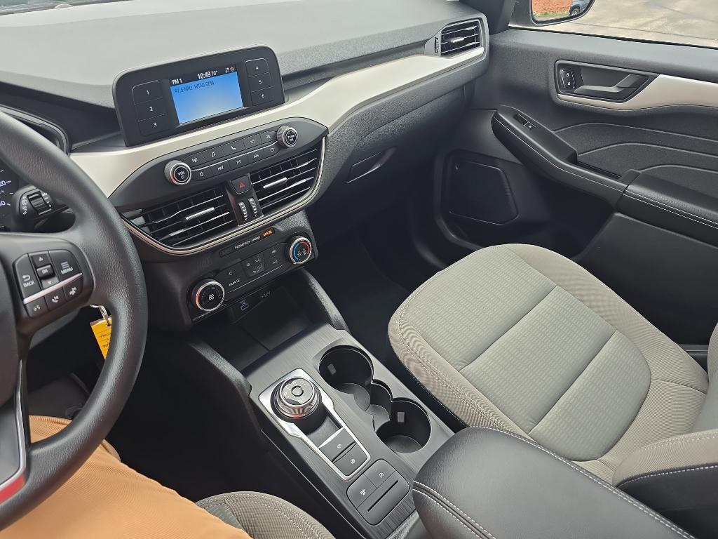 used 2022 Ford Escape car, priced at $17,999