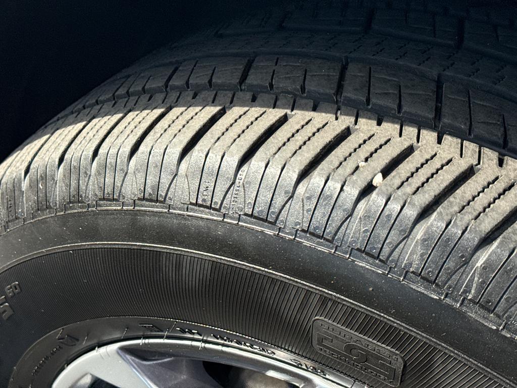 used 2023 GMC Sierra 1500 car, priced at $43,490