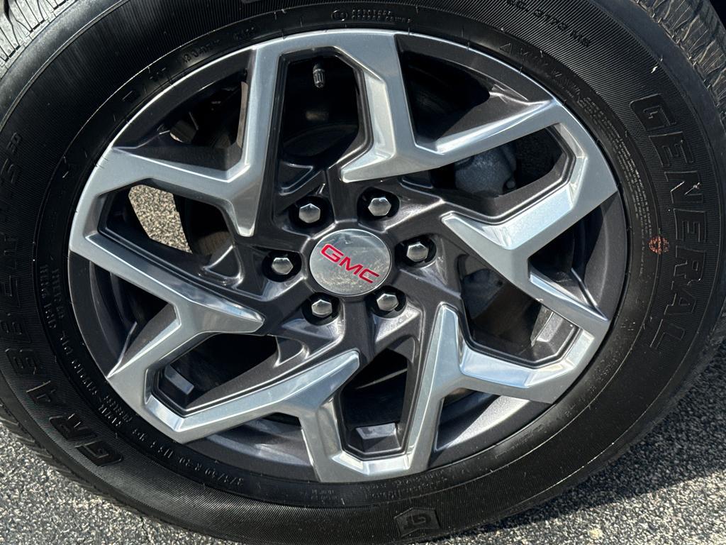 used 2023 GMC Sierra 1500 car, priced at $43,490