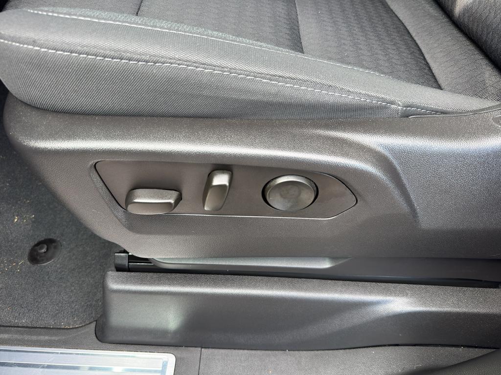 used 2023 GMC Sierra 1500 car, priced at $43,490