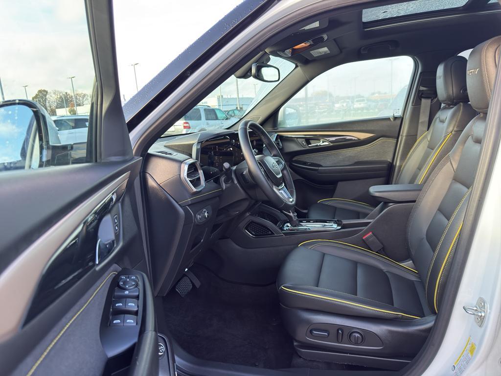 used 2024 Chevrolet TrailBlazer car, priced at $27,490