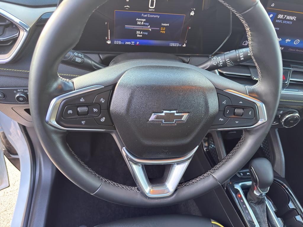 used 2024 Chevrolet TrailBlazer car, priced at $27,490