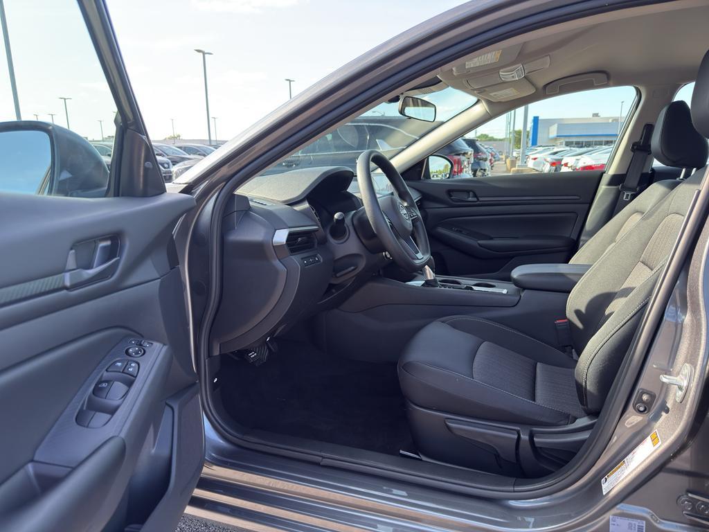 used 2025 Nissan Altima car, priced at $23,790