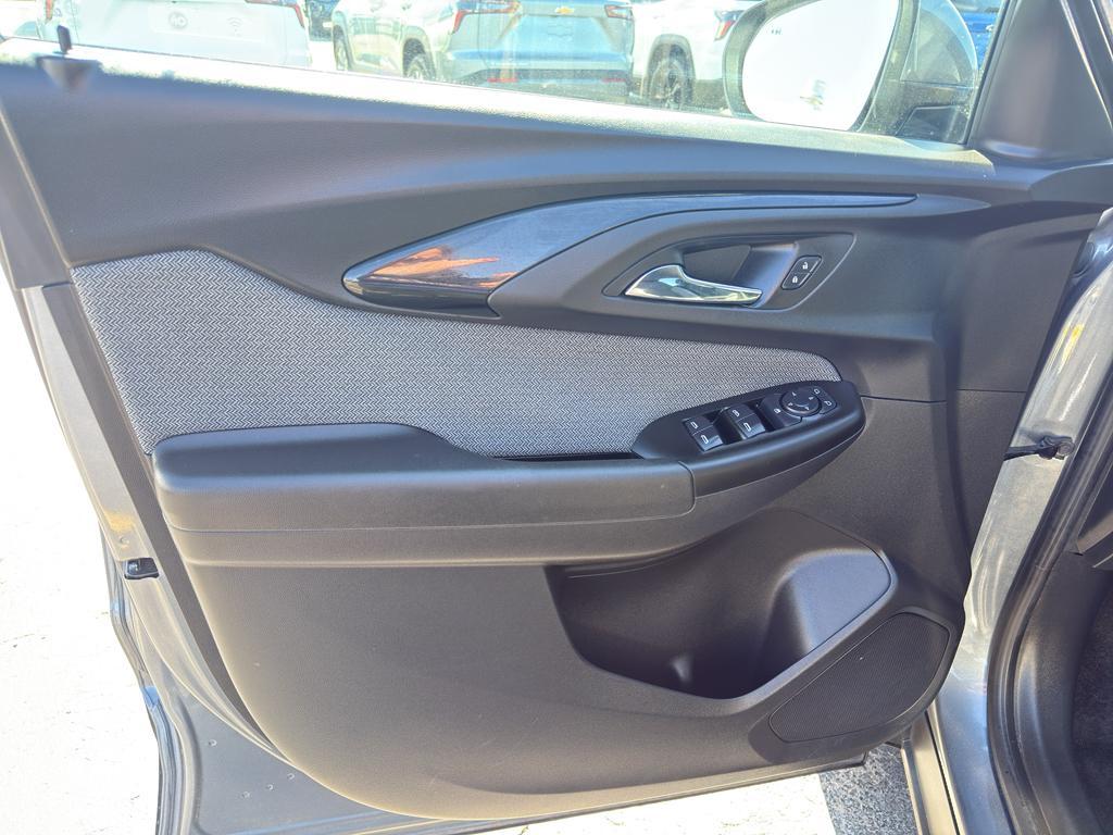 used 2021 Chevrolet TrailBlazer car, priced at $20,999