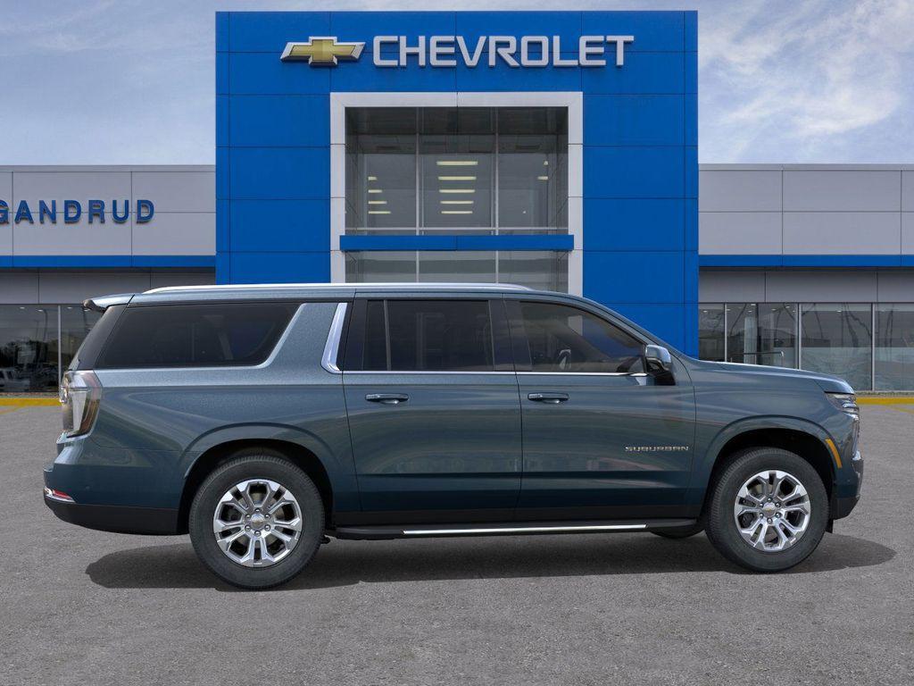 new 2025 Chevrolet Suburban car, priced at $72,674
