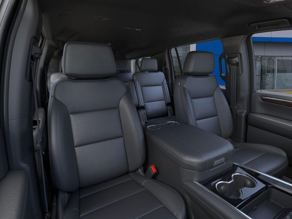 new 2025 Chevrolet Suburban car, priced at $72,674