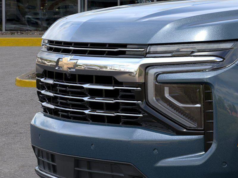new 2025 Chevrolet Suburban car, priced at $72,674