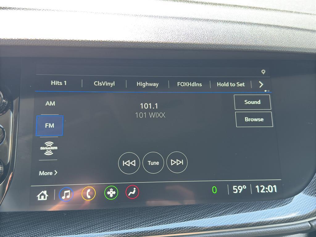 used 2022 Buick Envision car, priced at $27,690
