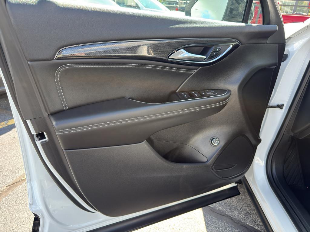 used 2022 Buick Envision car, priced at $27,690