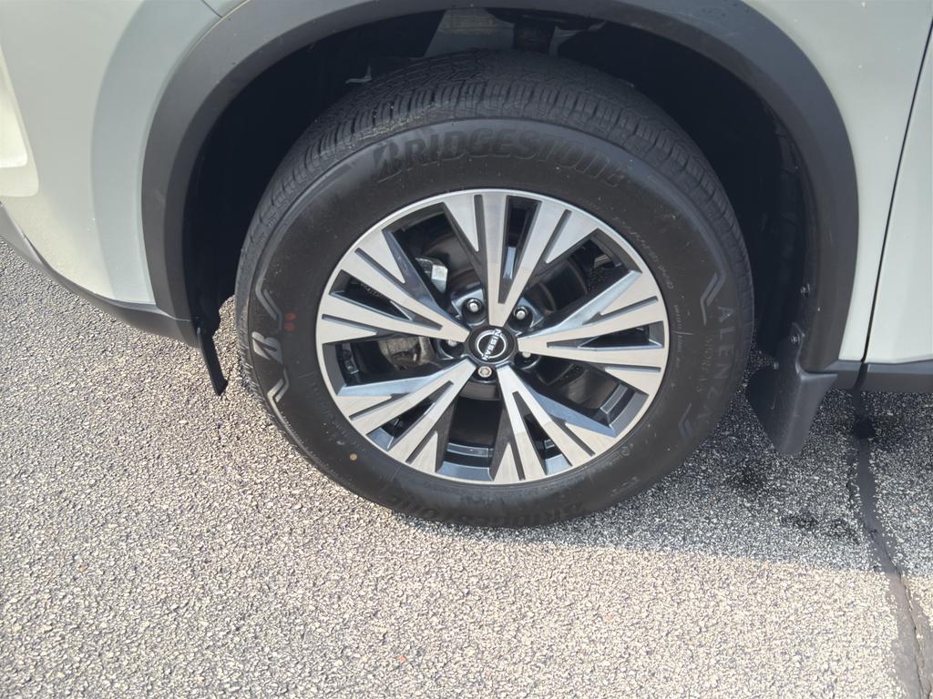 used 2022 Nissan Rogue car, priced at $24,490