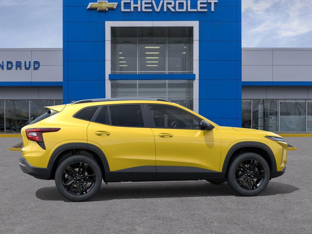 new 2025 Chevrolet Trax car, priced at $26,243