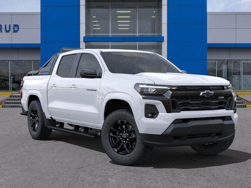 new 2025 Chevrolet Colorado car, priced at $46,990