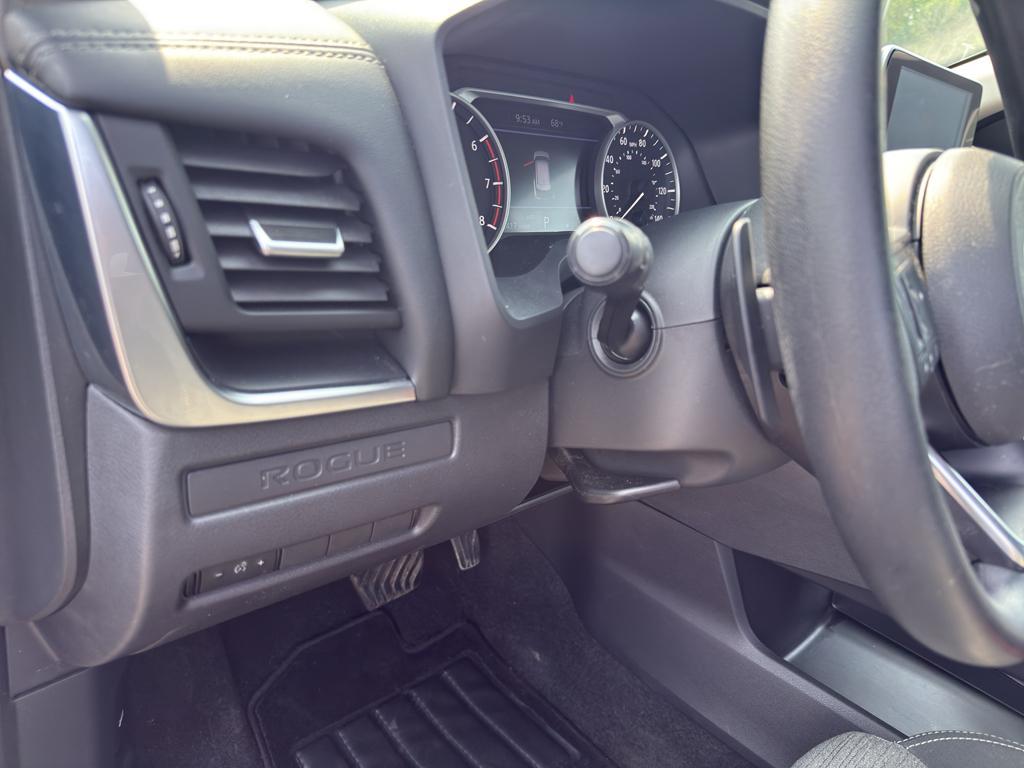 used 2022 Nissan Rogue car, priced at $20,986